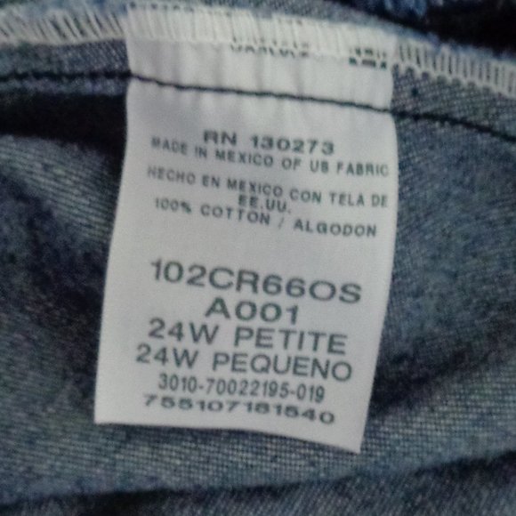 CHIC 24W Petite Womens Stretch JEANS Med. BLUE Straight Leg - Picture 4 of 9